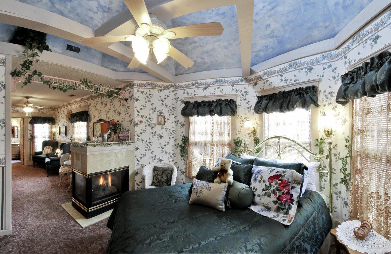 Holden House 1902 Bed & Breakfast Inn Κολοράντο Σπρινγκς Εξωτερικό φωτογραφία